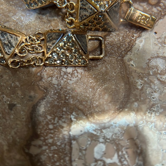 Tat 2 gold pyramid bracelet with rhinestone diamonds on the outside of pyramid - Picture 11 of 11
